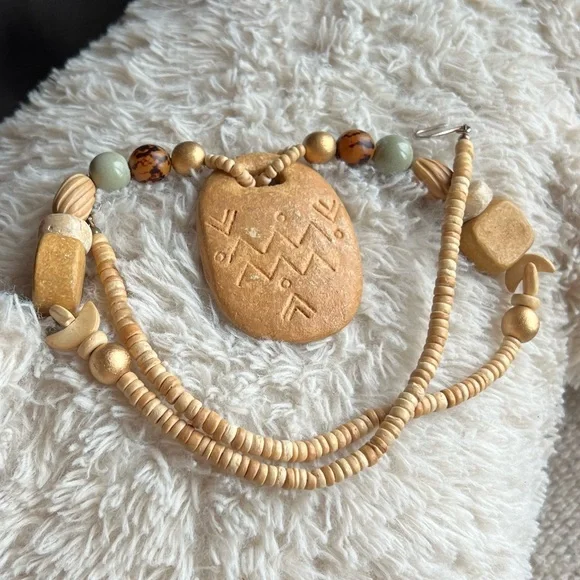 Vintage Tribal Necklace - Picture 2 of 5